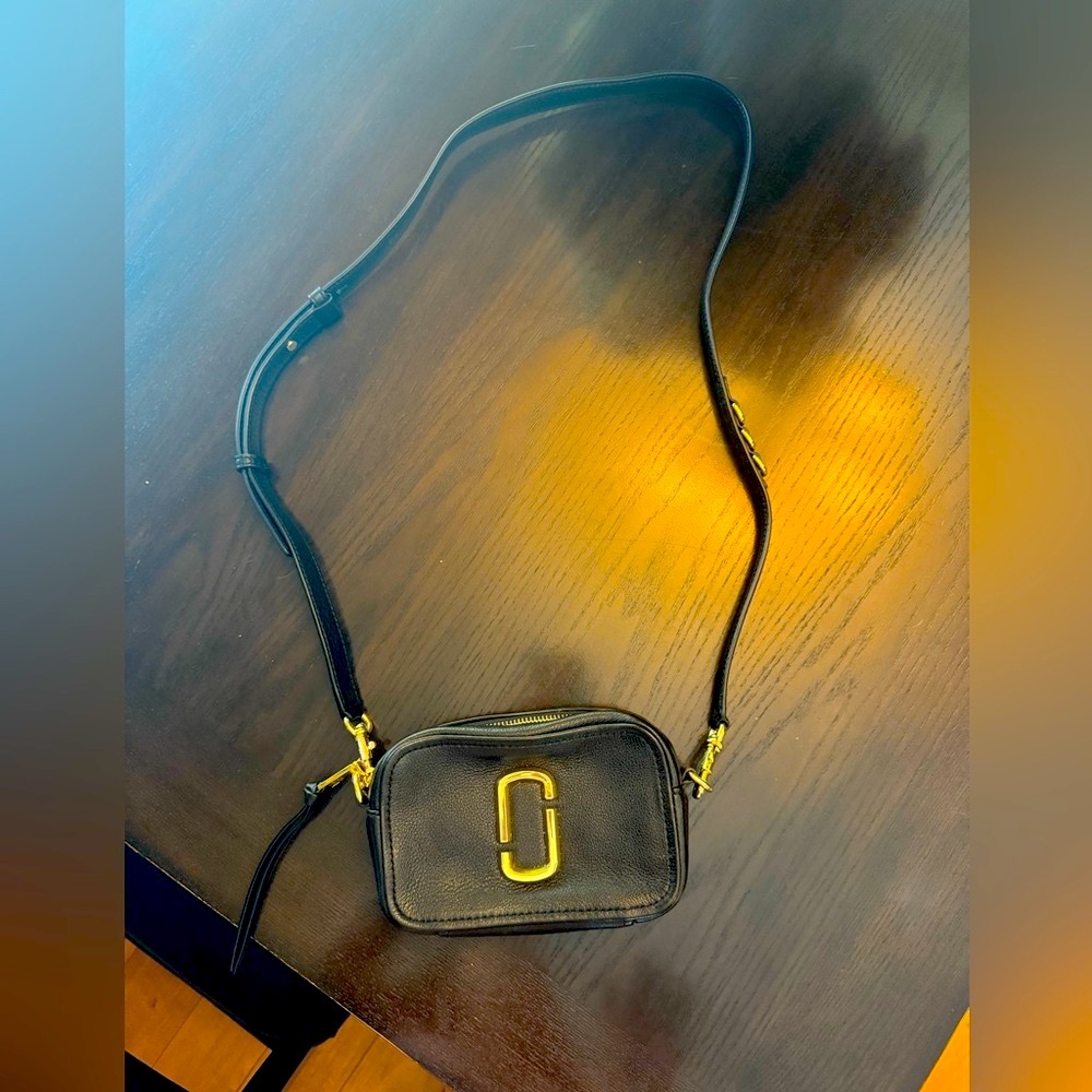 Marc Jacob’s soft shot 17 Camera Bag